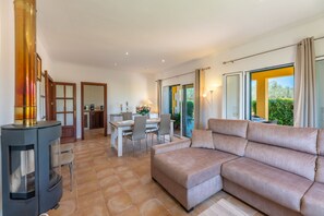 Smart TV, fireplace, DVD player, stereo - Es Caminet, Finca 5StarsHome Mallorca (Buger)