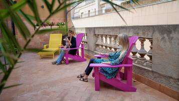 1 chambre, coffres-forts dans les chambres, Wi-Fi gratuit, draps fournis