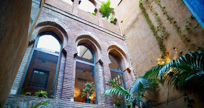 Hotel Lincoln Lounge