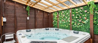 Captivating 2-bed House in Hamilton With Jacuzzi