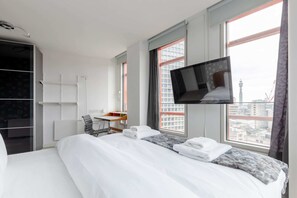 Basic-Apartment | 1 Schlafzimmer, laptopgeeigneter Arbeitsplatz, Bügeleisen/Bügelbrett