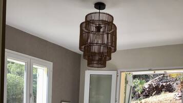 4 chambres, bureau, fer et planche Ă repasser, Wi-Fi gratuit