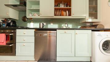 Basic House | Private kitchen