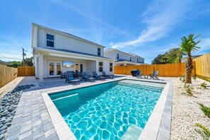 Udendørs pool, opvarmet pool