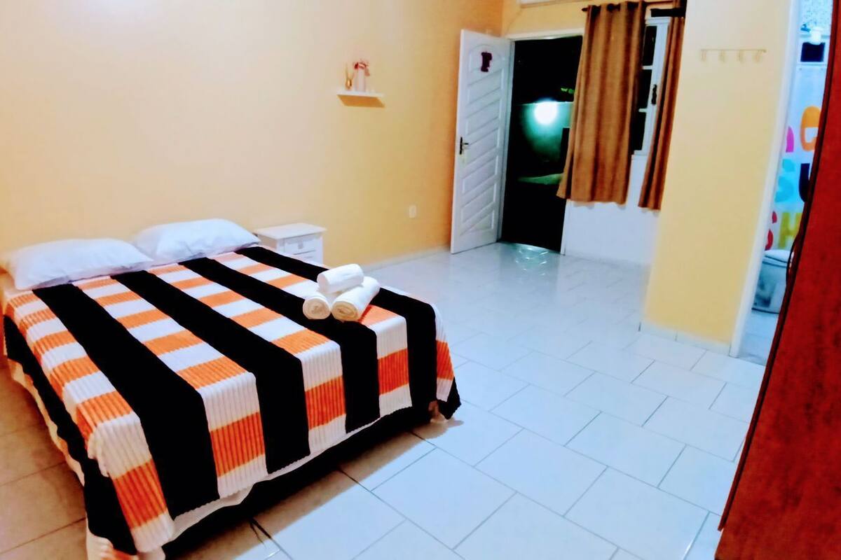7 habitaciones y wifi gratis 