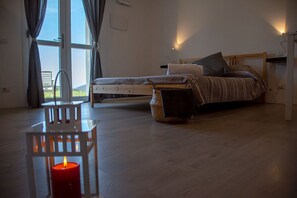 Traditional Studio | Premium bedding, pillow-top beds, blackout curtains, iron/ironing board - Orto dei Rolli (Moneglia)