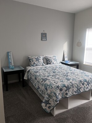 3 sovrum, skrivbord, strykjärn/strykbräda och gratis wi-fi