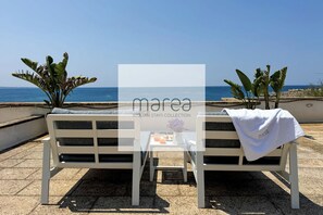 Property grounds - Beachfront villa with panoramic terrace (Nardò)