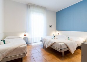 2 bedrooms, free WiFi, bed sheets