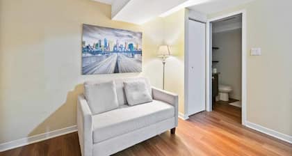 Tranquil 1BR Oshawa Basement
