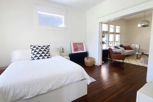 Stunning/Spacious Commercial Drive Character Home! Central to all of Vancouver. 