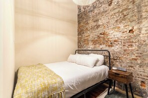 2 間睡房、熨斗/熨衫板、Wi-Fi