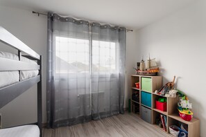 4 bedrooms, iron/ironing board, free WiFi, bed sheets - Rosamaris - Maison pour 8 avec jardin (Saint-Malo)