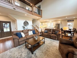 House (6 Bedrooms) | Property amenity