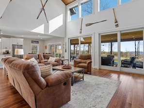 Property amenity - 7th Heaven by Taylor Made Deep Creek (McHenry)