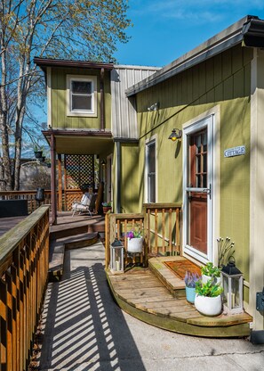 Terrace/patio - Cottage w/ boat parking, 2.7mi to free boat launch (Byrdstown)