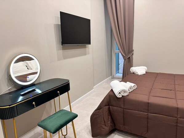 Suite – superior (Capri) | Safe på rommet og wi-fi (inkludert)