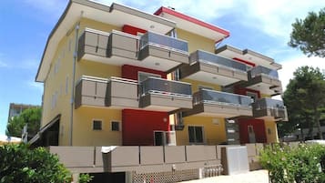 Apartment, Smoking | 1 bedroom