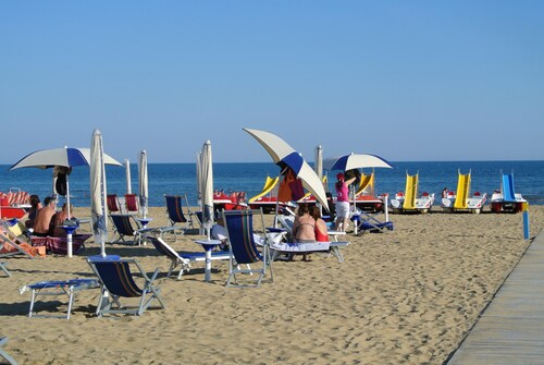 Barbara in Bibione With 2 Bedrooms and 1 Bathrooms
