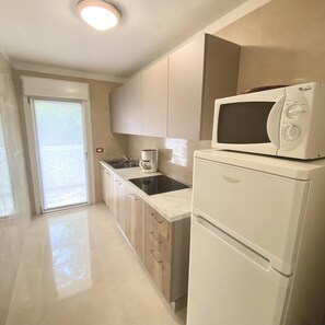 Villa, Smoking | 2 bedrooms - Diana 2 in Bibione With 2 Bedrooms and 1 Bathrooms (San Michele al Tagliamento)