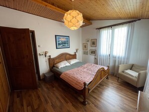 別墅, 吸煙房 | 6 間臥室