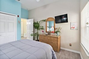 3 bedrooms, iron/ironing board, travel crib, WiFi