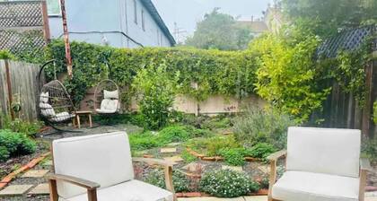 Charming Cottage Retreat