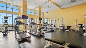 Fitness facility - Oceanfront ex large balcony, Amazing panoramic views of Gulf from 16th floor (Panama City Beach)