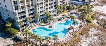 Oceanfront ex large balcony, Amazing panoramic views of Gulf from 16th floor