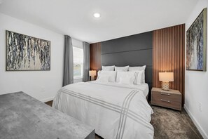 9 多间卧室、办公桌、熨斗/熨衣板、免费 WiFi