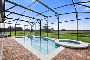 Piscine chauffée