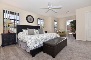 5 bedrooms, desk, iron/ironing board, free WiFi