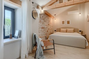 2 bedrooms, internet