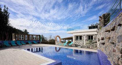 Casas Maravilha - Piscina by Madeira Sun Travel