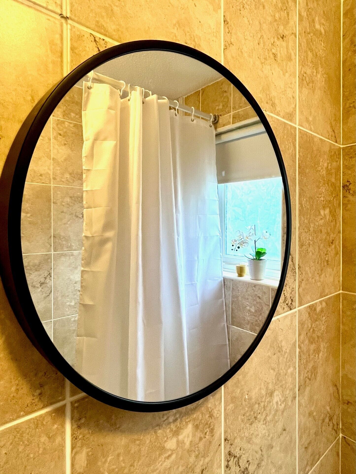 House | Bathroom | Combined shower/bathtub, deep-soaking bathtub, hair dryer, towels