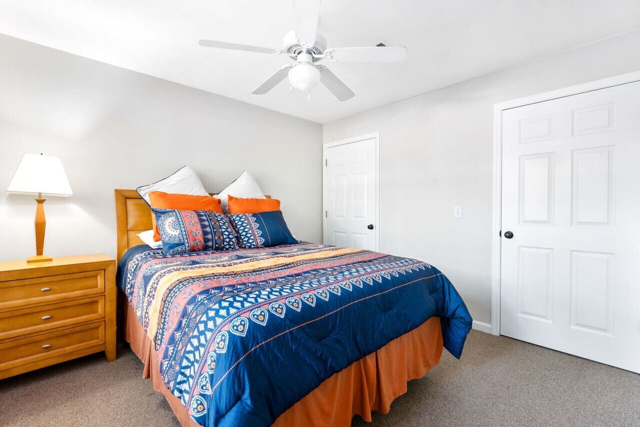 Single Room 1 with Shared Space