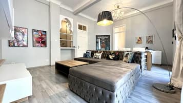 Apartment, Accessible, Smoking | 2 bedrooms, in-room safe, soundproofing, Internet