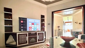 Unclassified image, 3 of 11, button - Le Traditionnel in Tanger (Tangier)