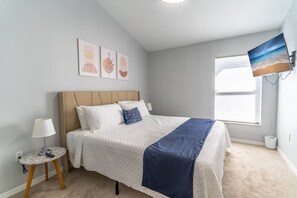 4 多间卧室、办公桌、熨斗/熨衣板、免费 WiFi