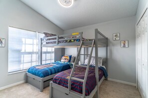 4 chambres, bureau, fer et planche à repasser, Wi-Fi gratuit