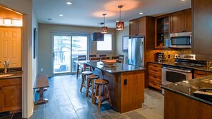 Thunder Ridge Chalet #5 | Private kitchen | Fridge, microwave, oven, stovetop - Thunder Ridge by Fernie Lodging CO (Fernie)