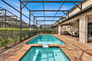 Una piscina riscaldata