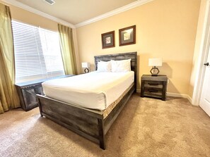 2 bedrooms, desk, iron/ironing board, free WiFi