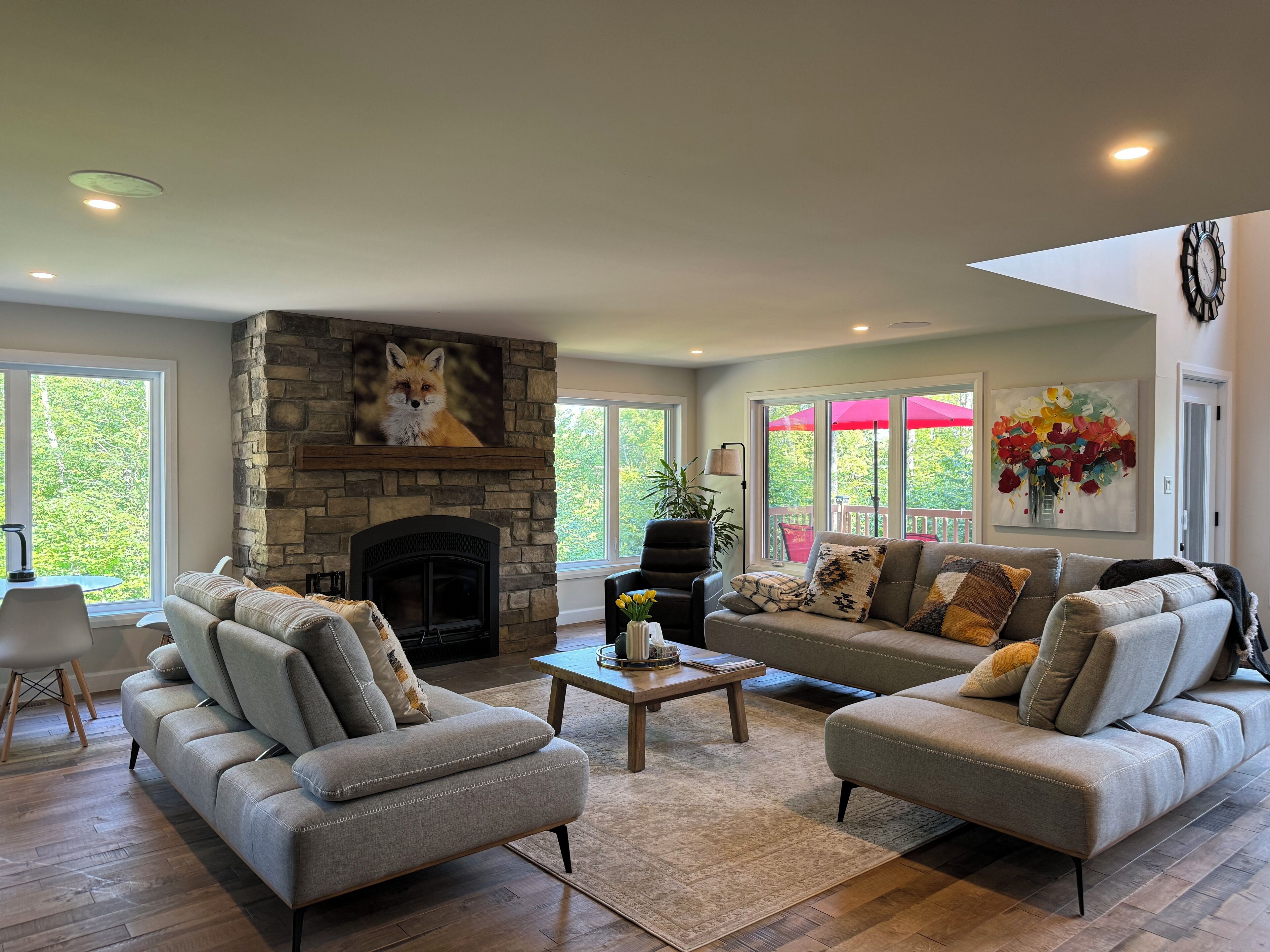 Smart TV, fireplace, foosball, stereo