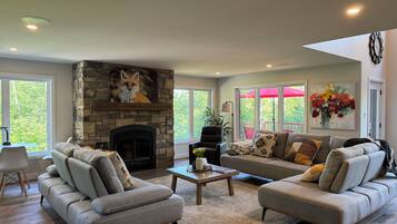 Smart TV, fireplace, foosball, stereo