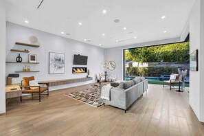 Interior - LA Villa by Avantstay Walk to The Grove LA (Los Angeles)