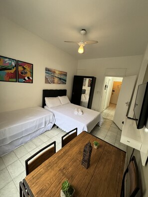 Superior Apartment | 1 bedroom, desk, blackout drapes, free WiFi