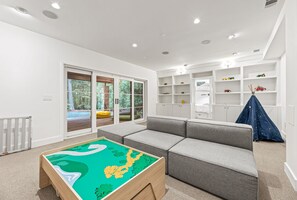 Interior - The Red House in Serenbe w/ Golf Cart (Palmetto)