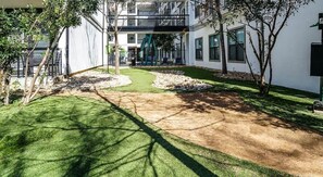Property grounds - SoCo Riverside Retreat | Pool Gym | Unbeatable Loc (Austin)