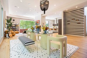 Villa (4 Bedrooms) | Interieur